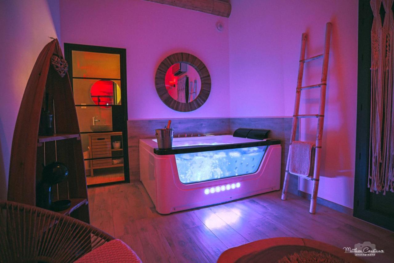 Villa Cocoon - Love Room Cocooning & 50 Nuances Cuges-les-Pins Eksteriør bilde